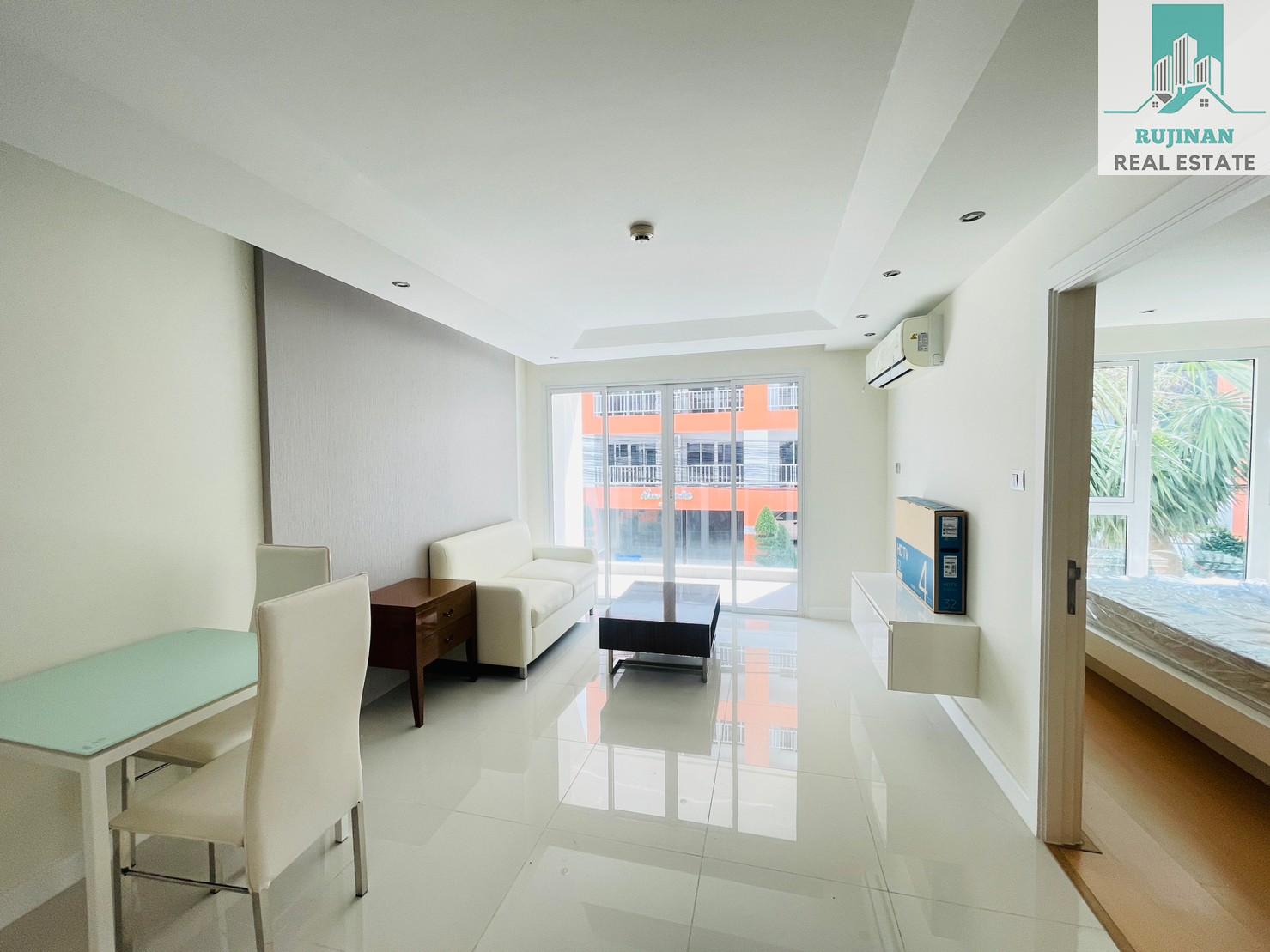 Sunset Boulevard Residence 2